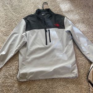 Men’s north face 1/4th zip pullover